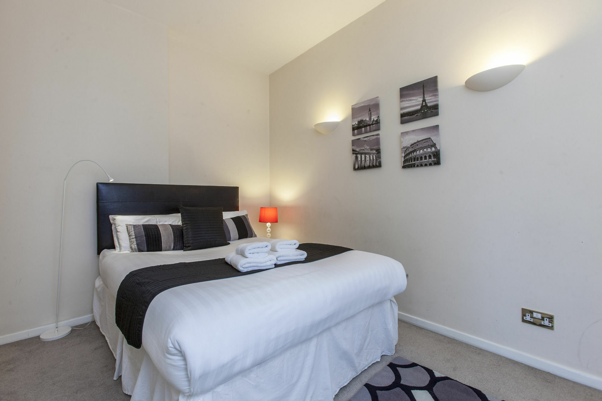 Club Living - Barbican Apartments London Exteriör bild